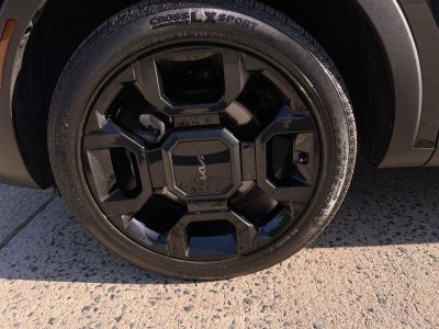 2025 Kia Sorento X-Line EX