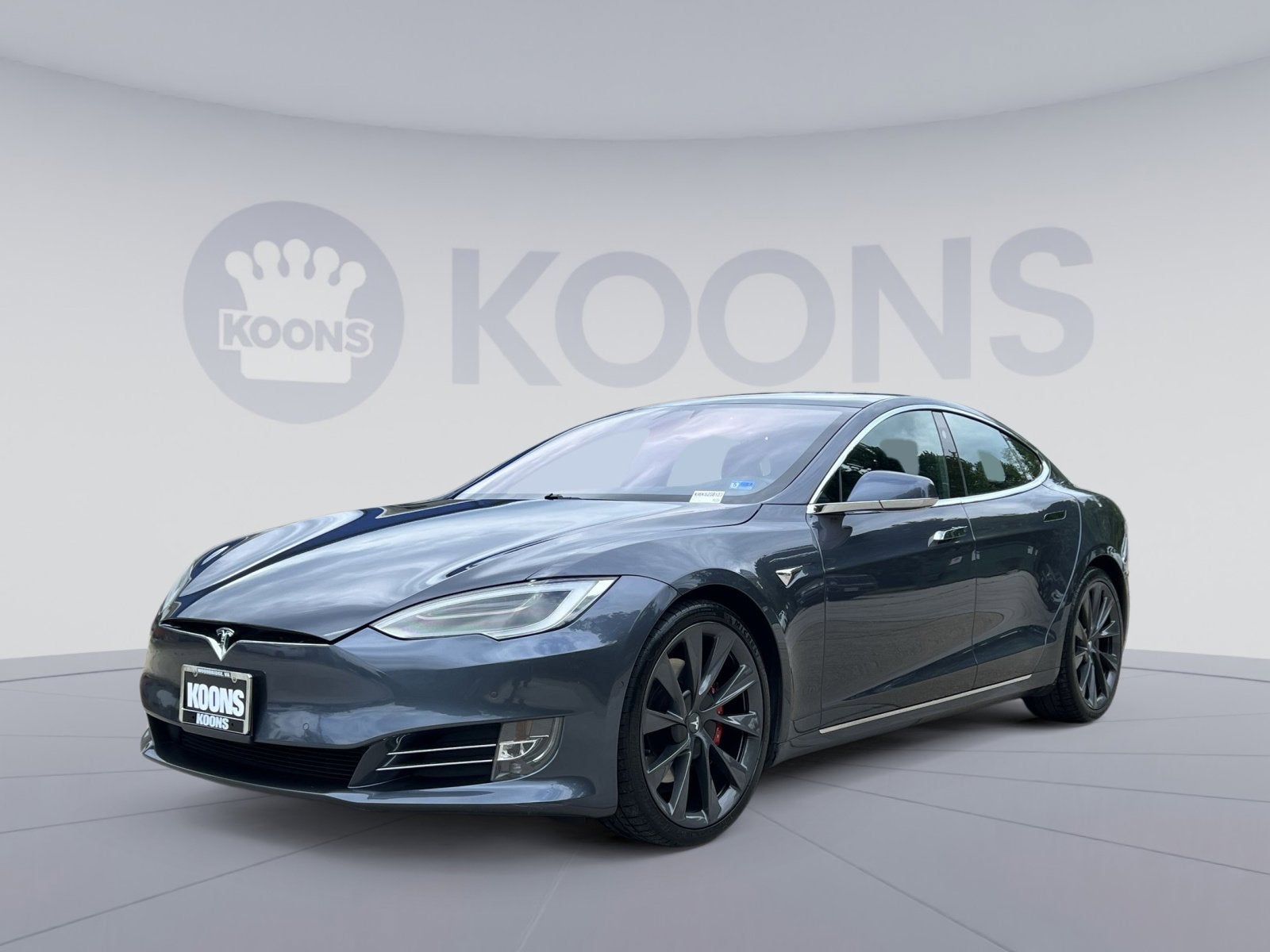 2020 Tesla Model S Performance's photo