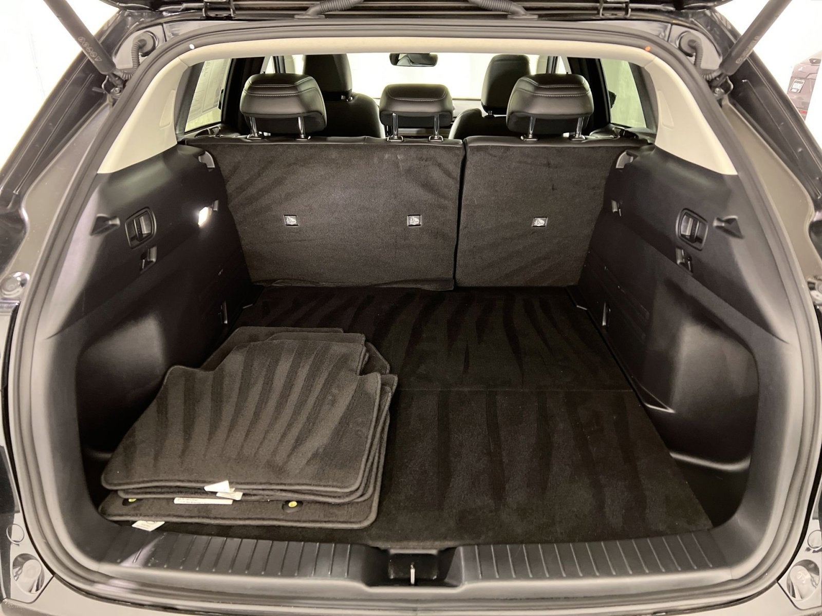 2025 Mazda Mazda CX-50 2.5 S Premium Plus Package