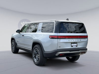 2026 Rivian R1S Base