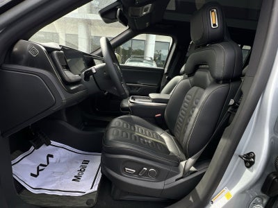 2026 Rivian R1S Base