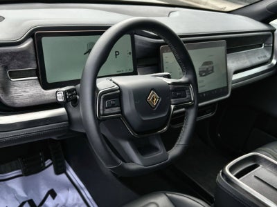 2026 Rivian R1S Base