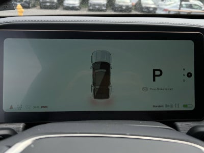 2026 Rivian R1S Base