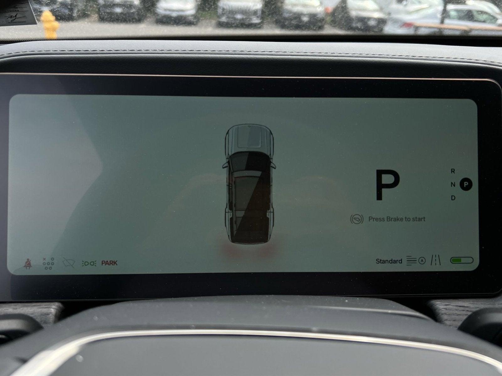 2026 Rivian R1S Base