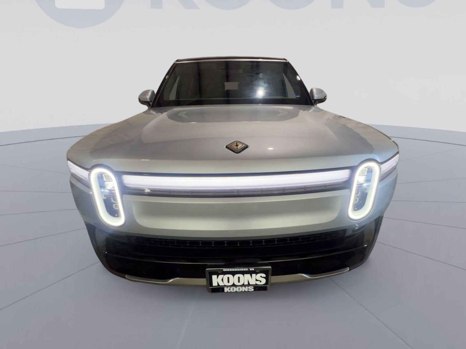 2026 Rivian R1S Base