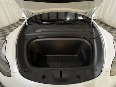 2024 Tesla Model Y Performance