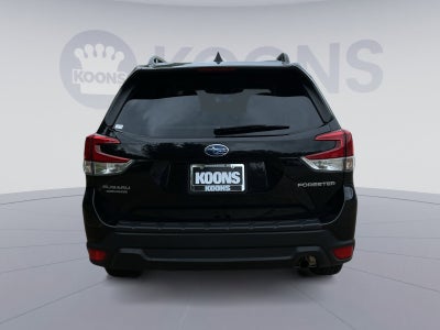 2024 Subaru Forester Premium
