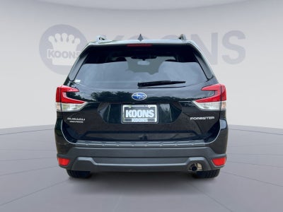 2024 Subaru Forester Premium