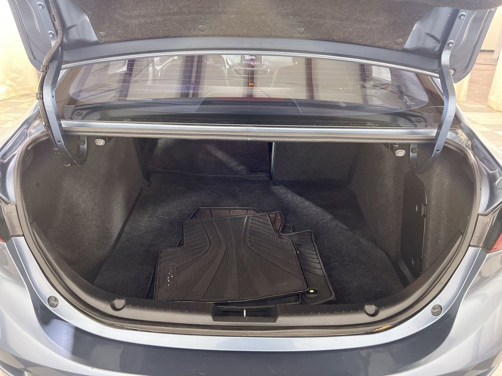 2014 Mazda Mazda3 i Touring