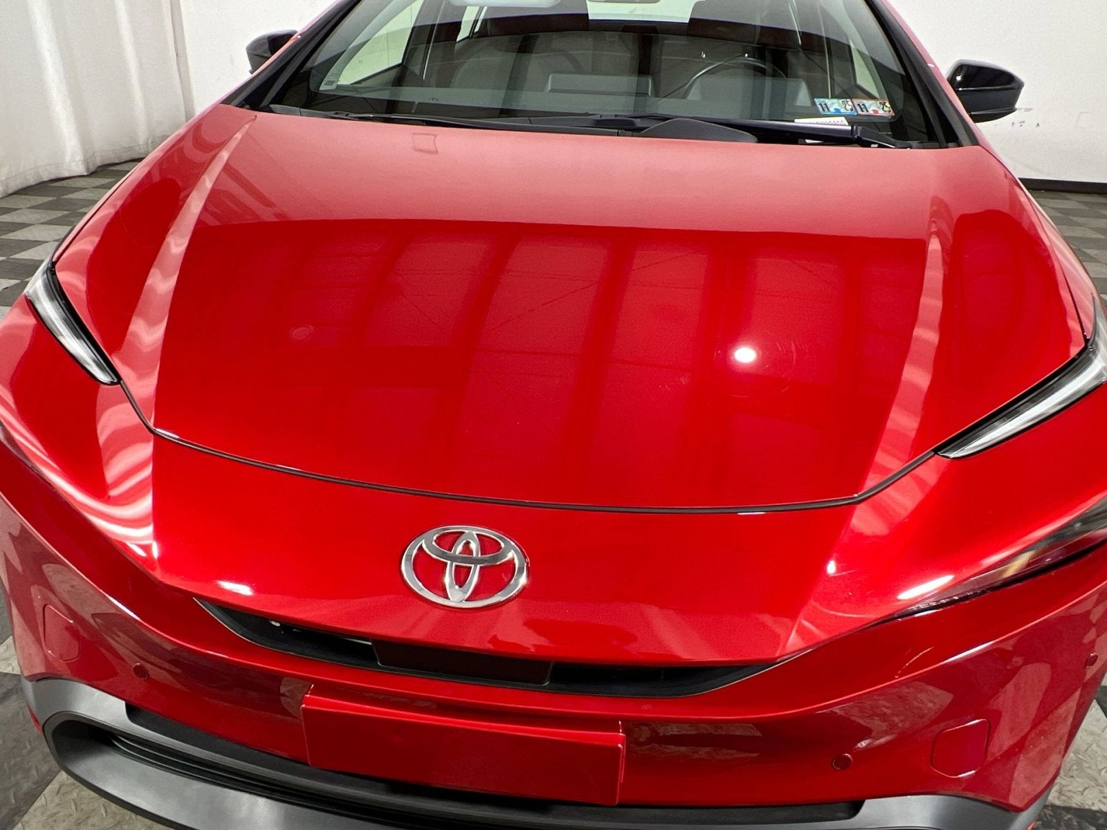 2023 Toyota Prius LE