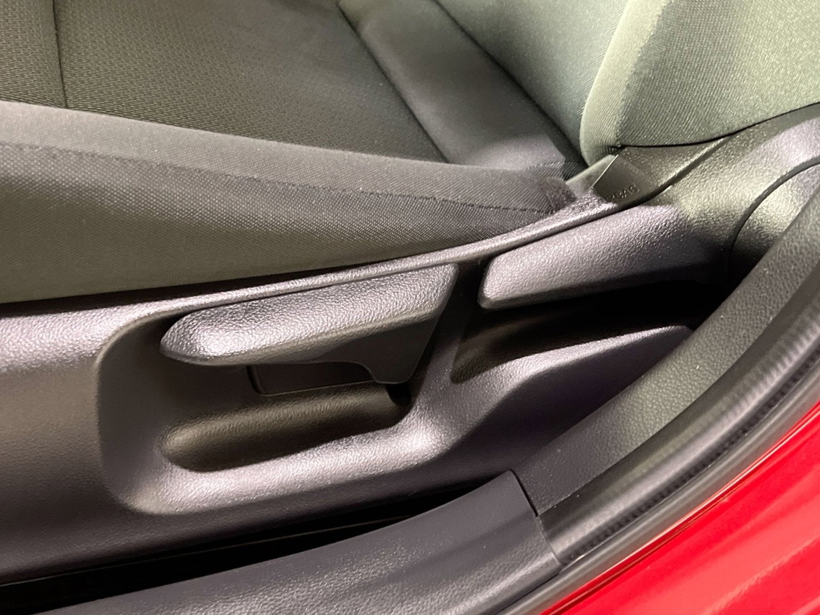 2023 Toyota Prius LE