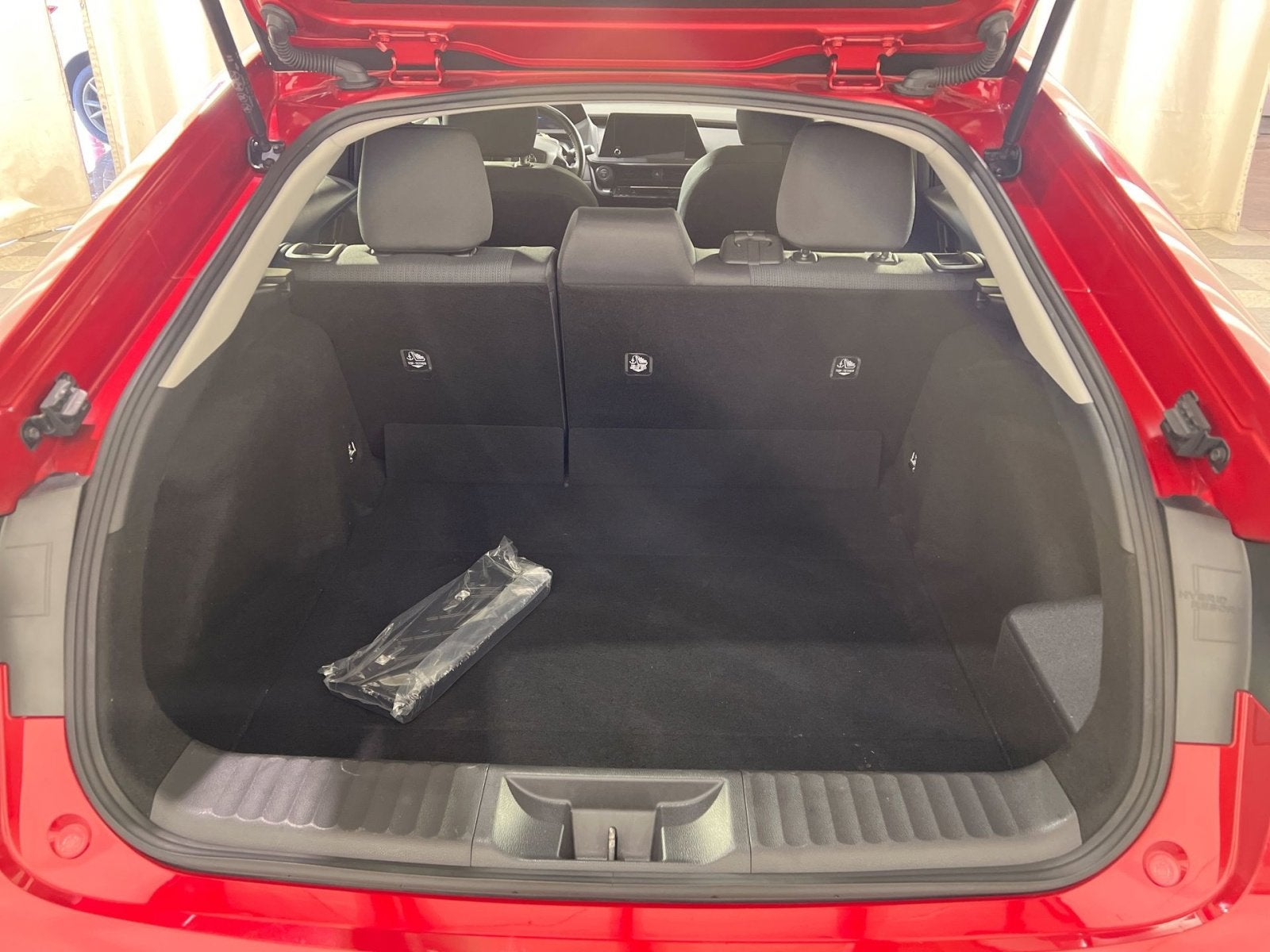 2023 Toyota Prius LE