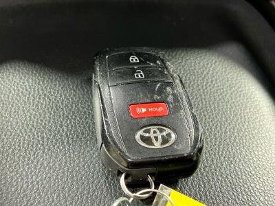 2023 Toyota Prius LE