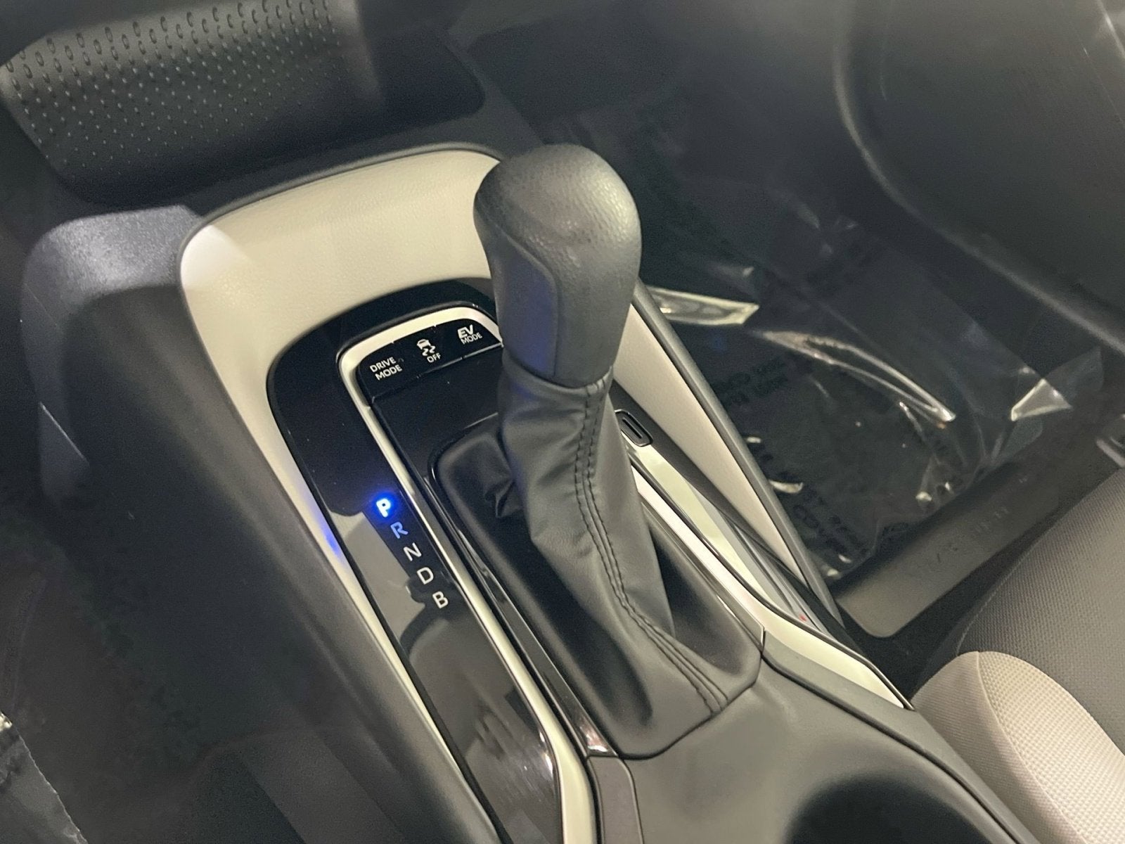 2023 Toyota Corolla Hybrid LE