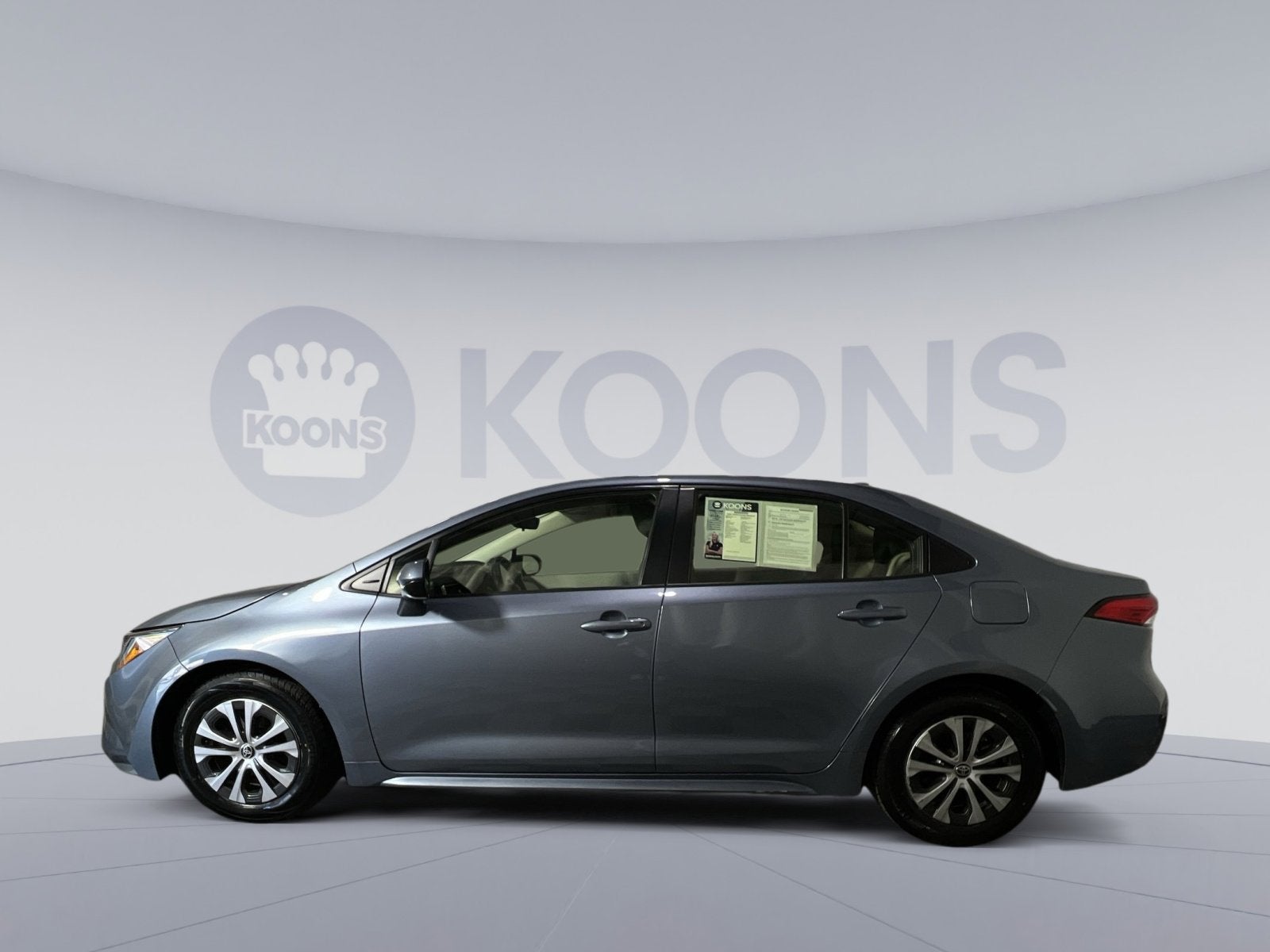 2022 Toyota Corolla Hybrid LE