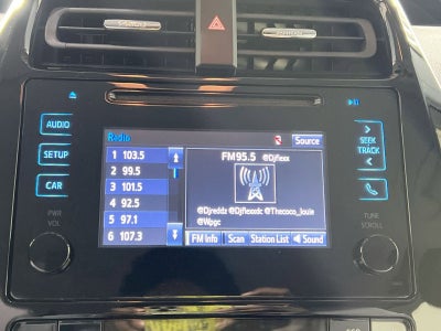 2019 Toyota Prius LE