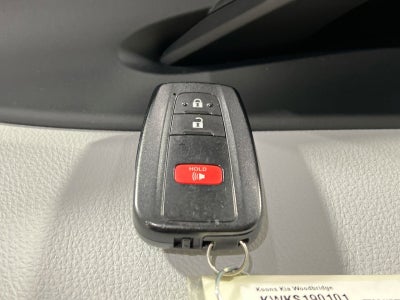 2019 Toyota Prius LE