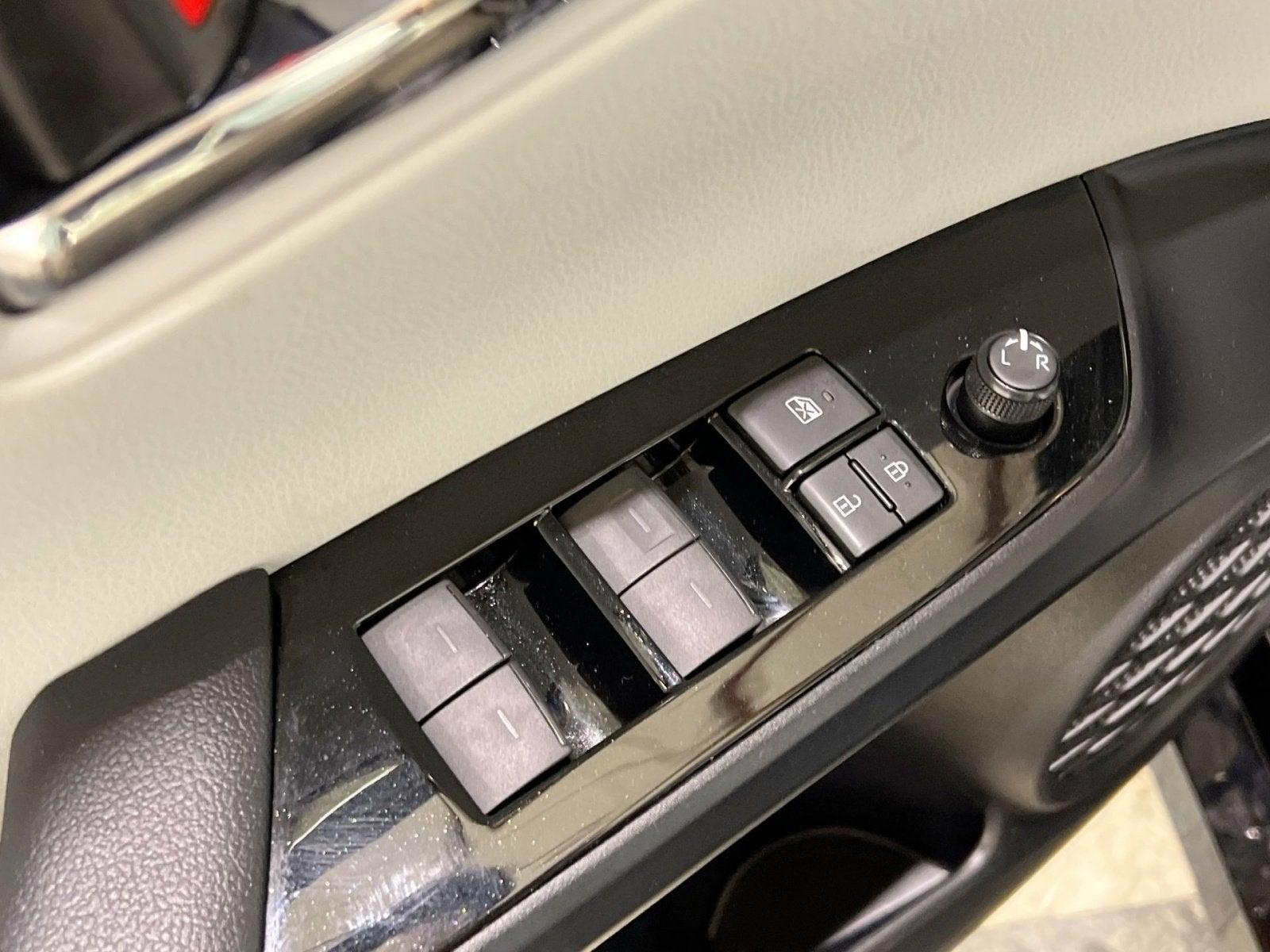 2019 Toyota Prius LE