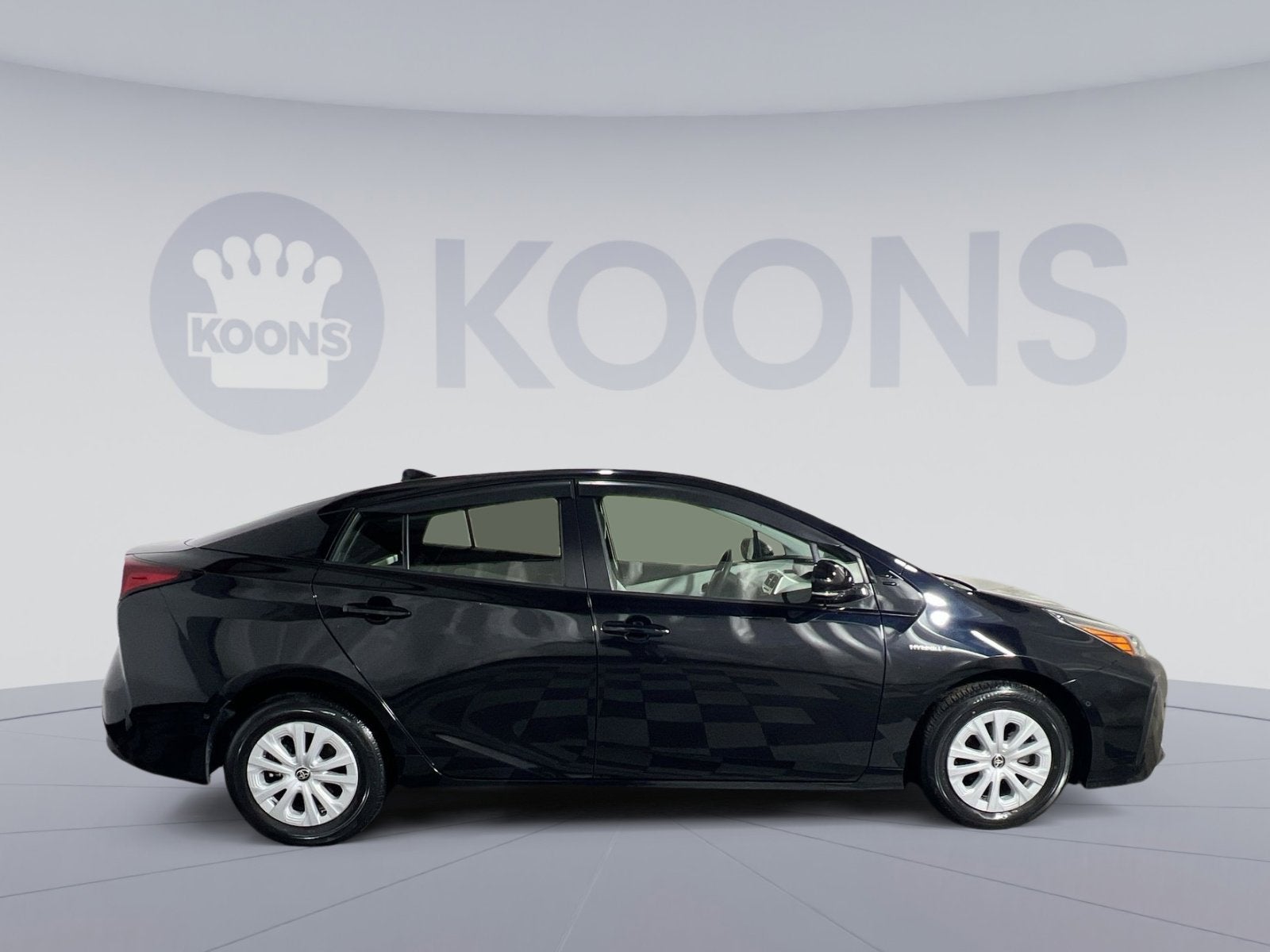 2019 Toyota Prius LE