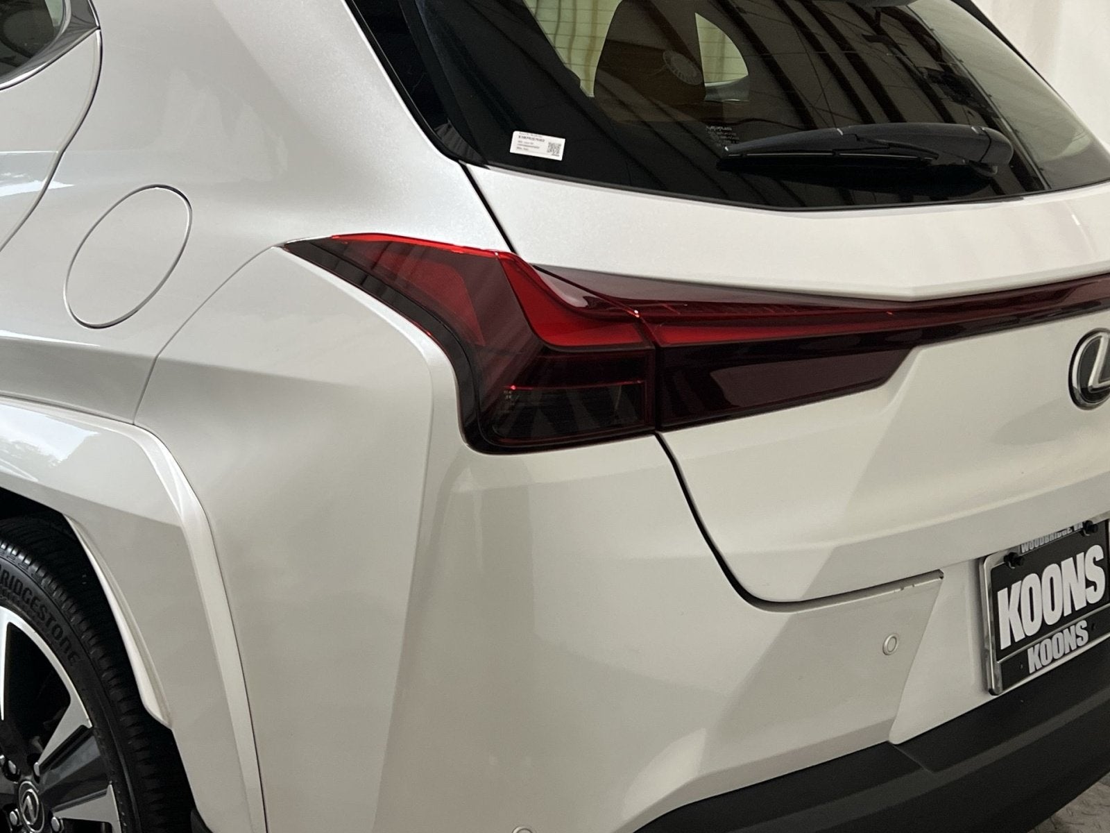 2024 Lexus UX 250h Premium