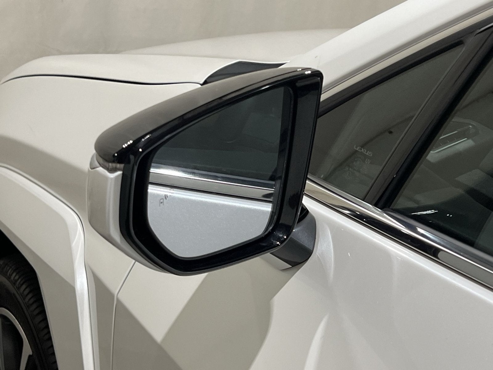 2024 Lexus UX 250h Premium