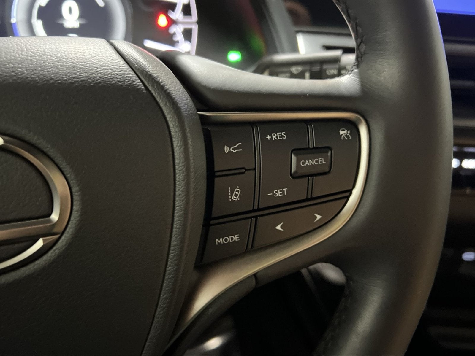 2024 Lexus UX 250h Premium