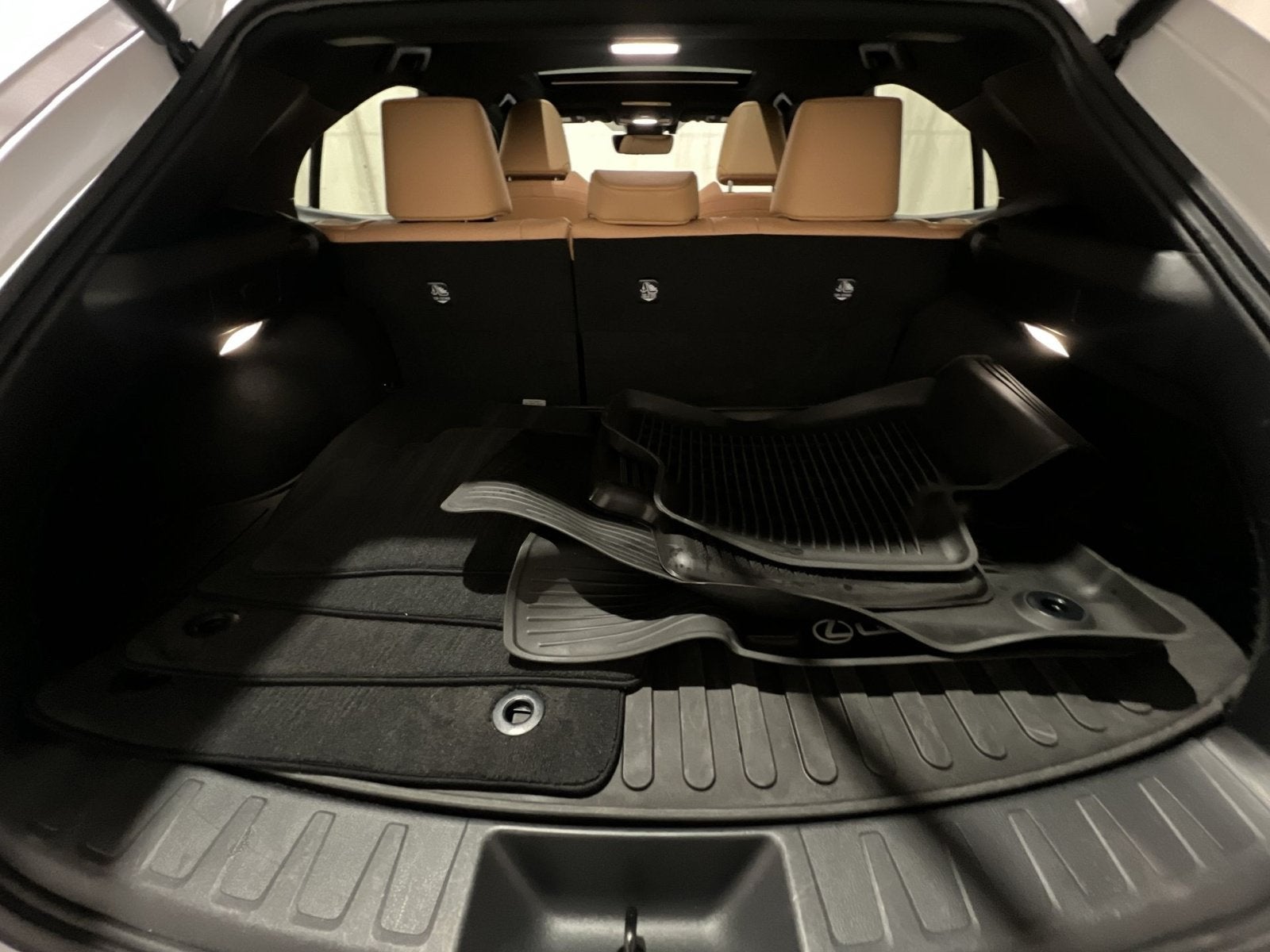 2024 Lexus UX 250h Premium