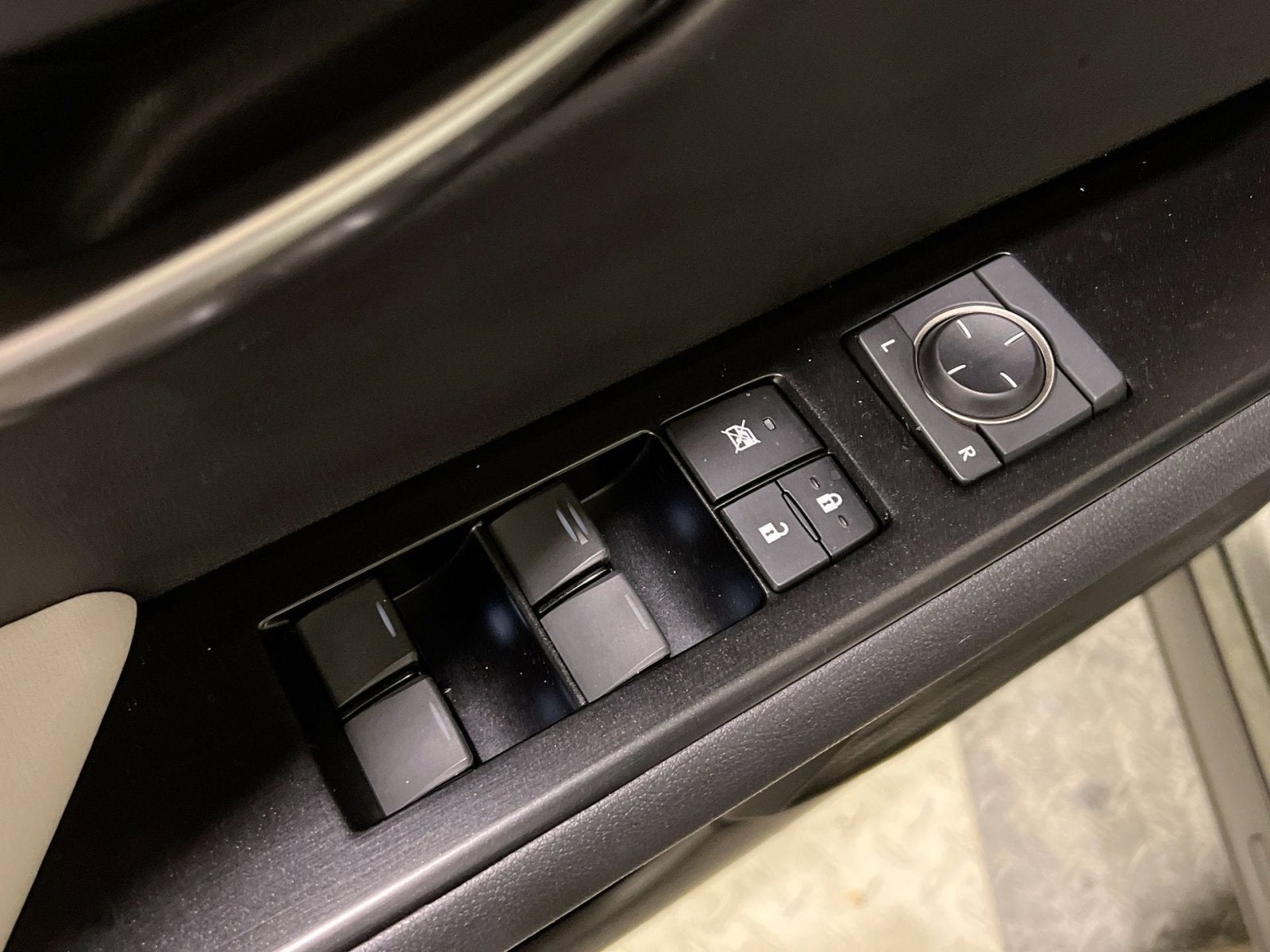 2020 Lexus UX 250h Base