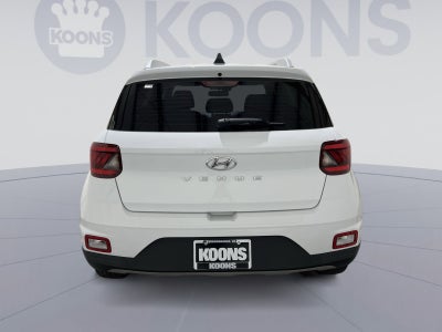 2022 Hyundai Venue SEL
