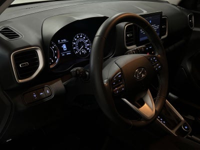 2022 Hyundai Venue SEL