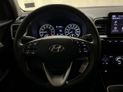 2022 Hyundai Venue SEL