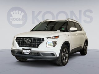 2022 Hyundai Venue SEL
