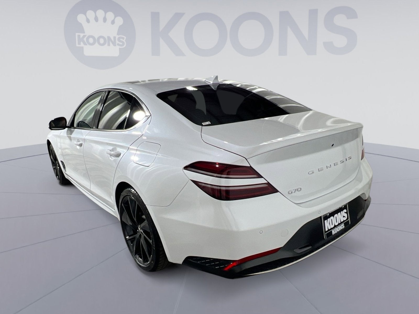 2023 Genesis G70 2.0T