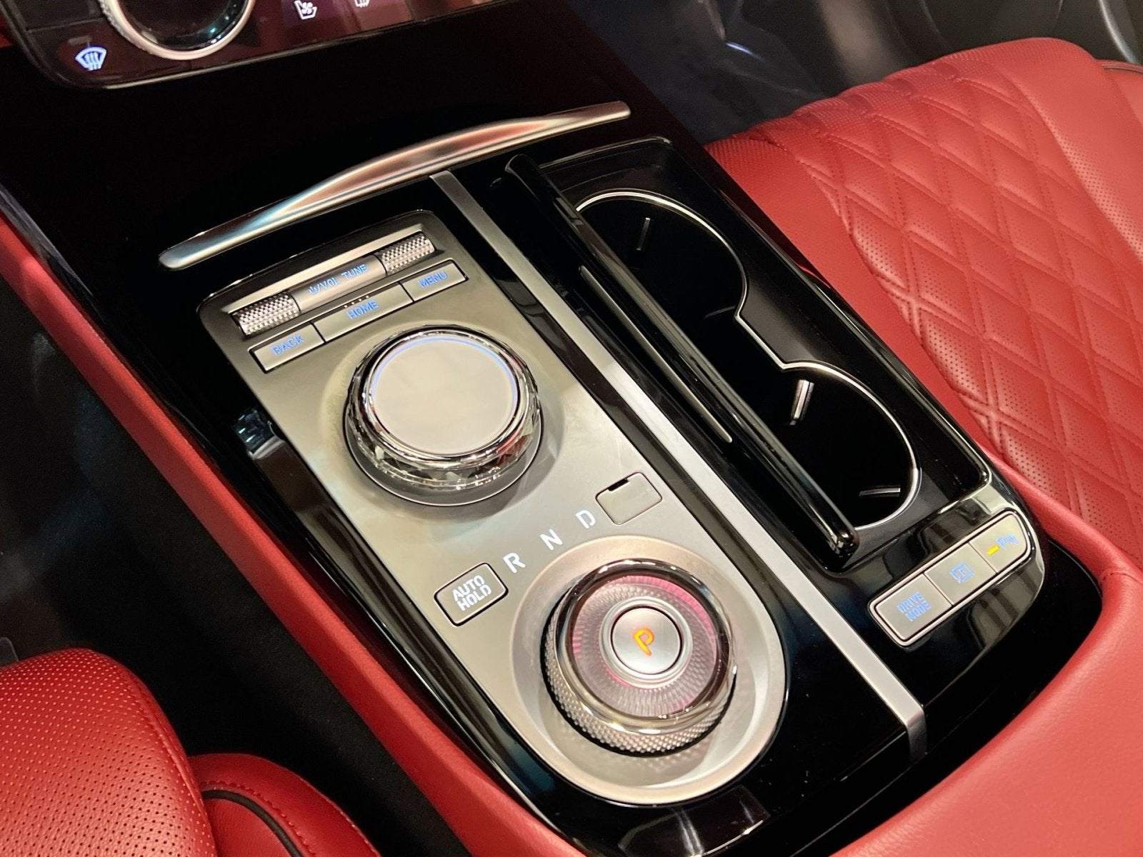 2023 Genesis G80 2.5T