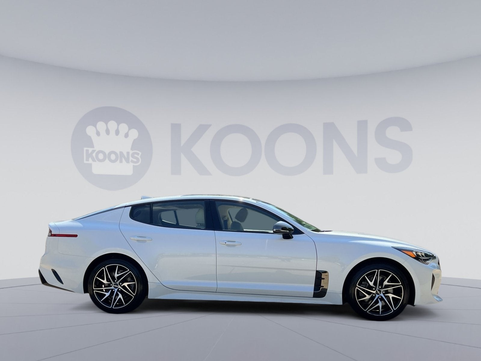 2023 Kia Stinger GT-Line