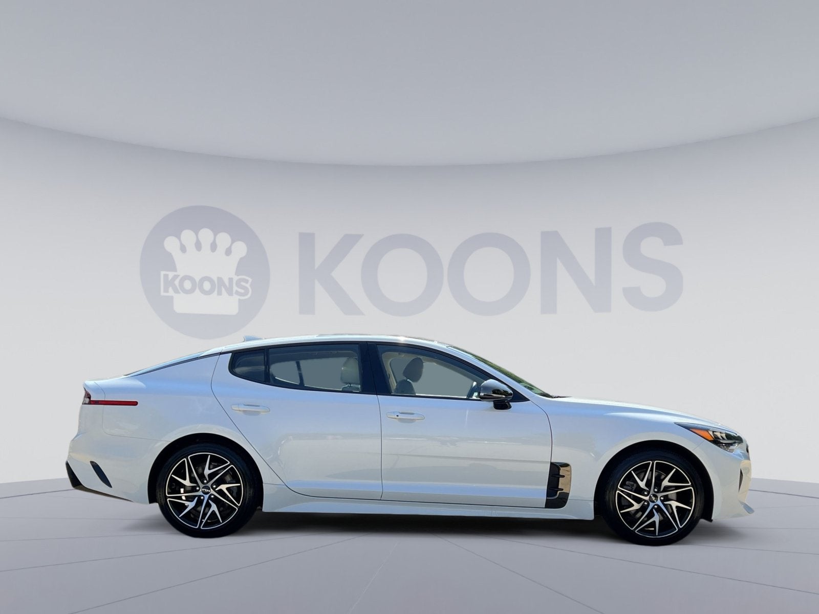 2023 Kia Stinger GT-Line