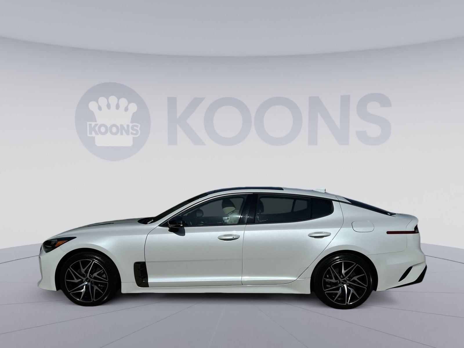 2023 Kia Stinger GT-Line