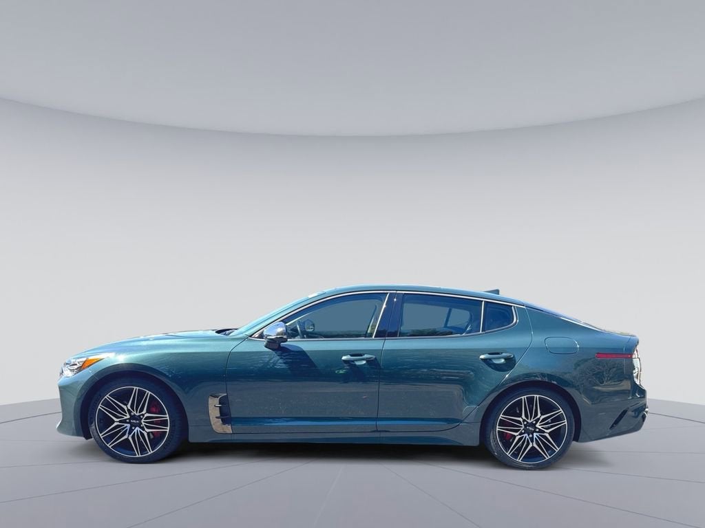 2023 Kia Stinger GT2