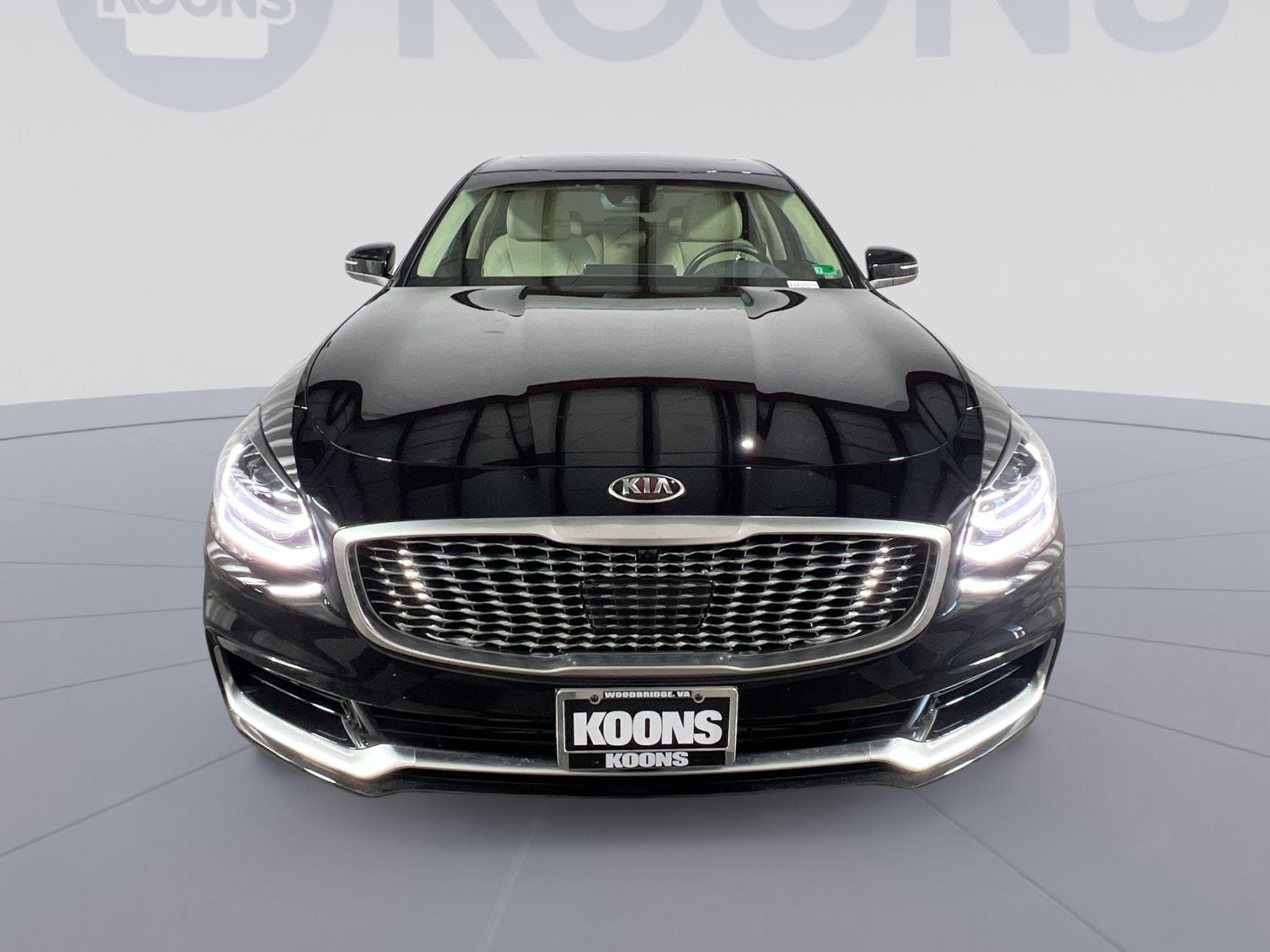2020 Kia K900 Luxury