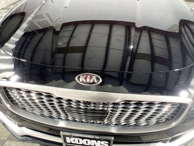 2020 Kia K900 Luxury