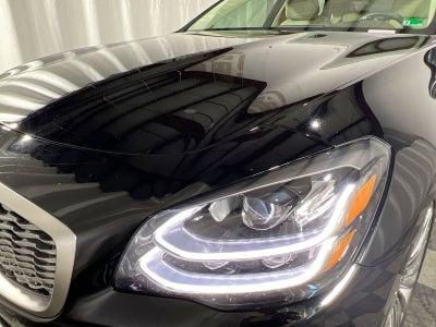 2020 Kia K900 Luxury