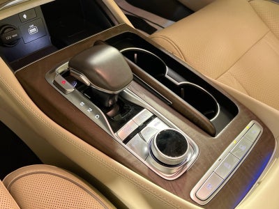 2020 Kia K900 Luxury