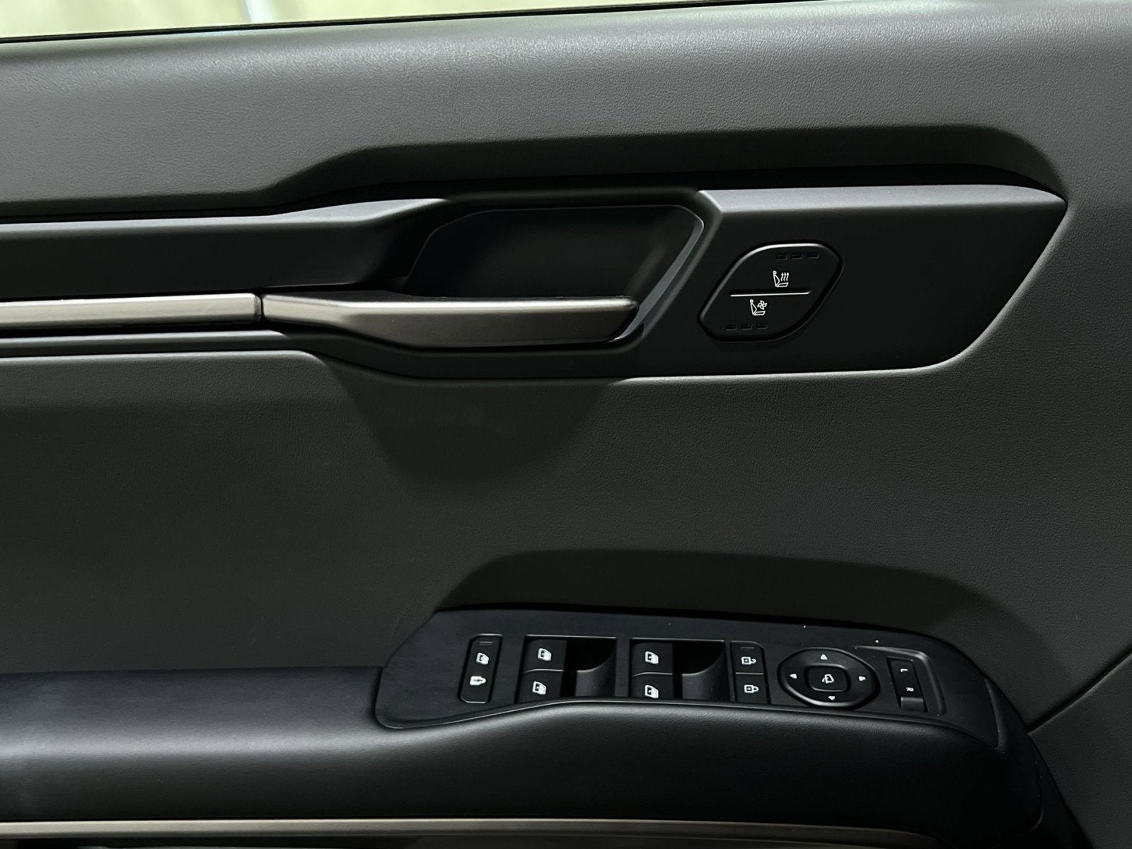 2024 Kia EV9 Light
