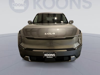 2024 Kia EV9 Light Long Range