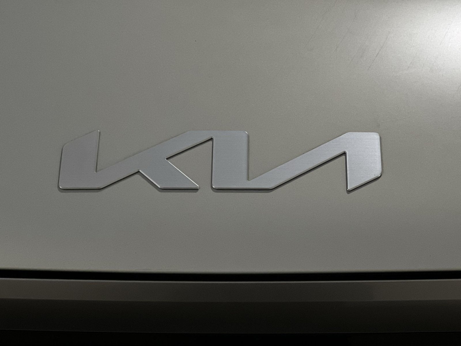 2024 Kia EV9 Land