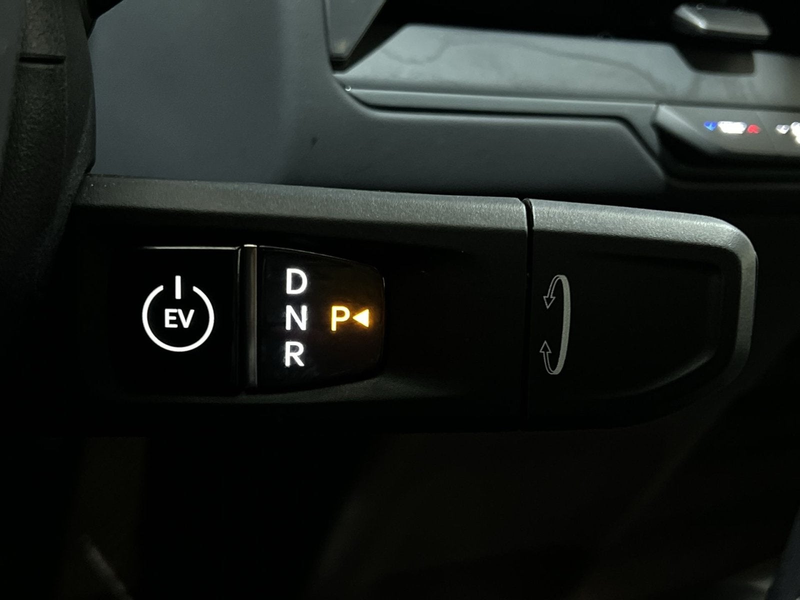 2024 Kia EV9 Land