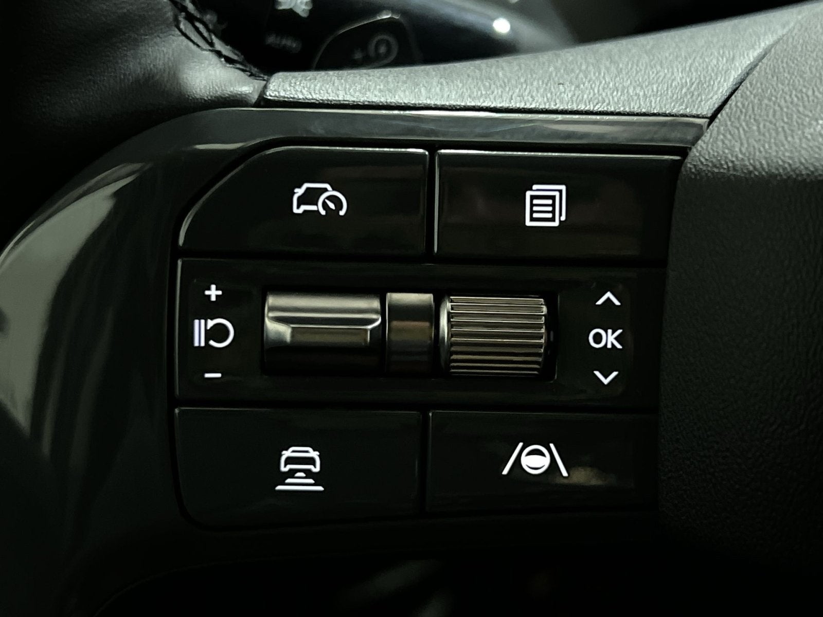2024 Kia EV9 Land