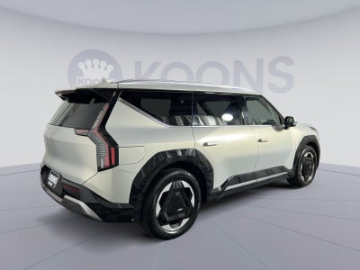 2024 Kia EV9 Land