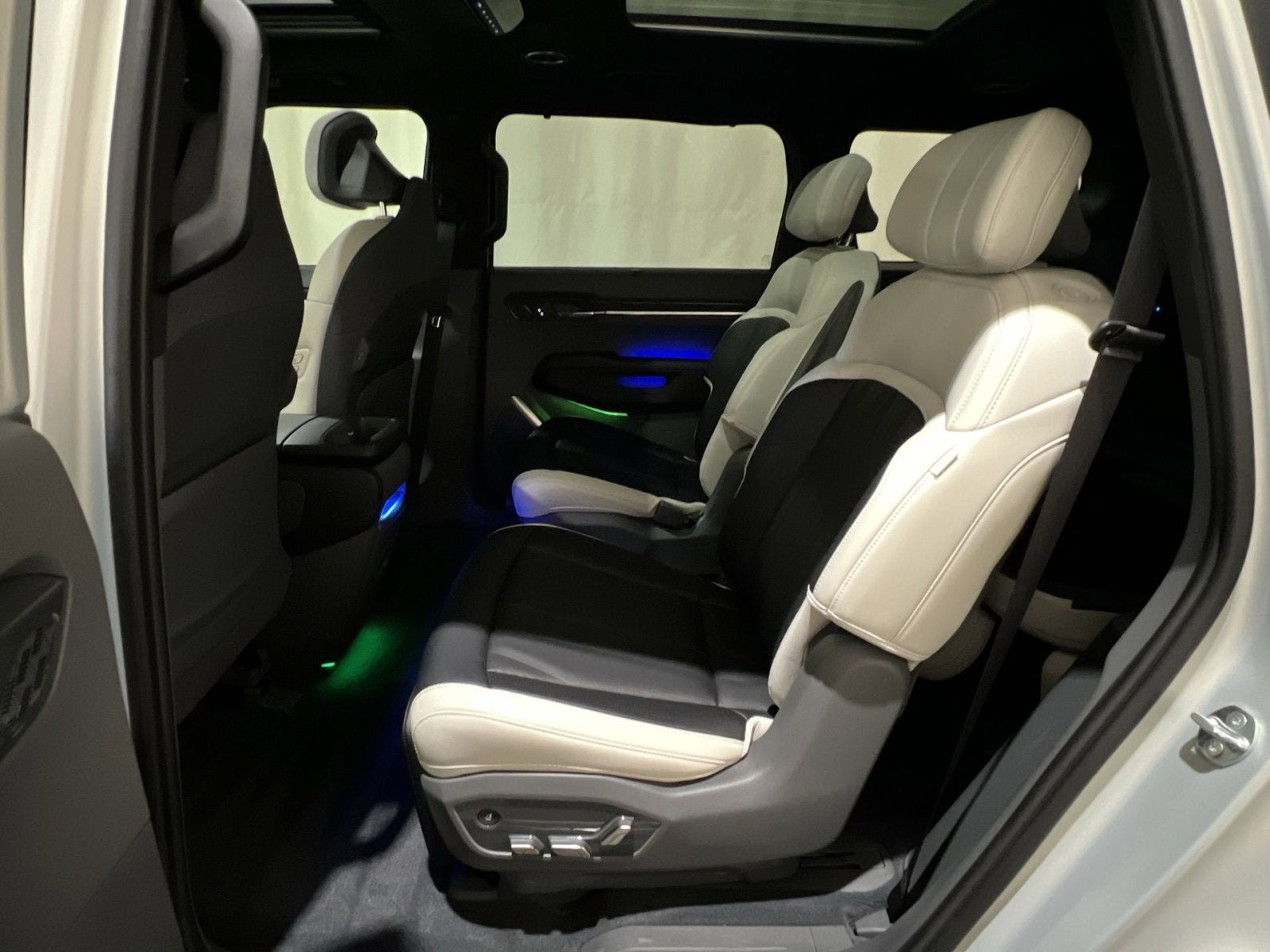 2024 Kia EV9 GT-Line