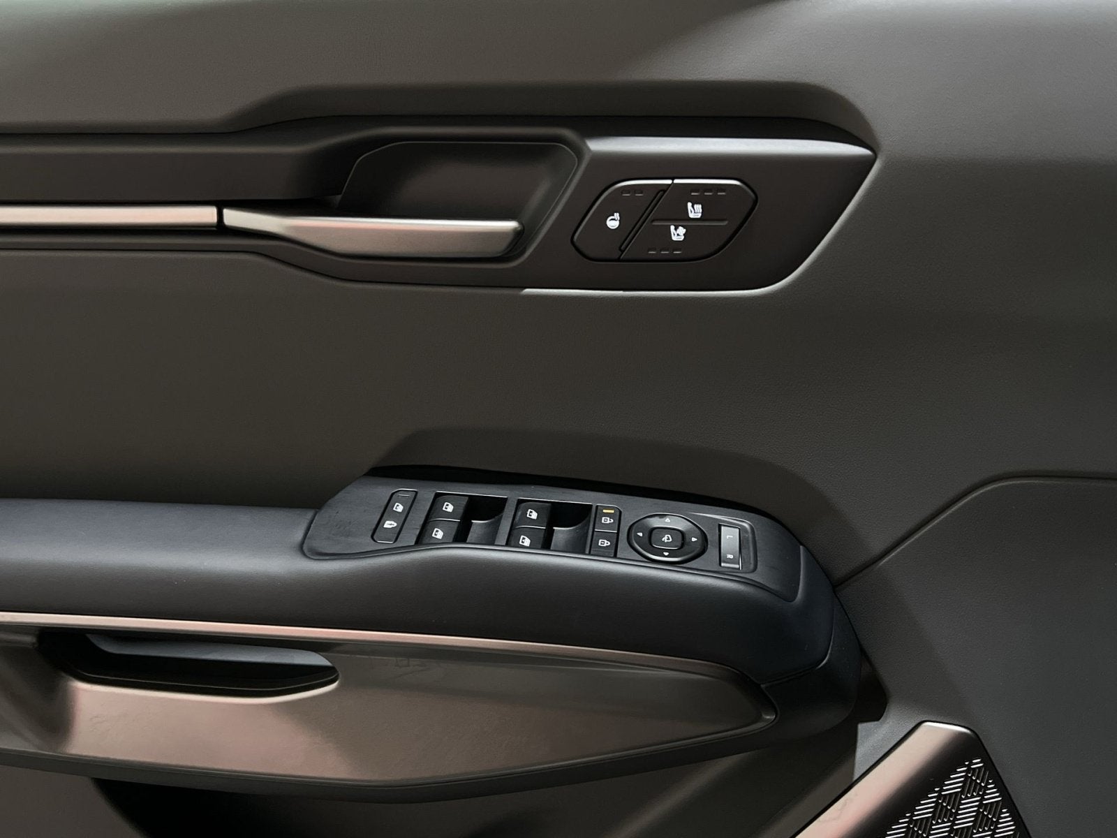 2024 Kia EV9 Wind